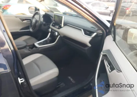 2019 Toyota Rav4 Limited z USA, uszkodzony, nr VIN JTMN1RFV9KD518825